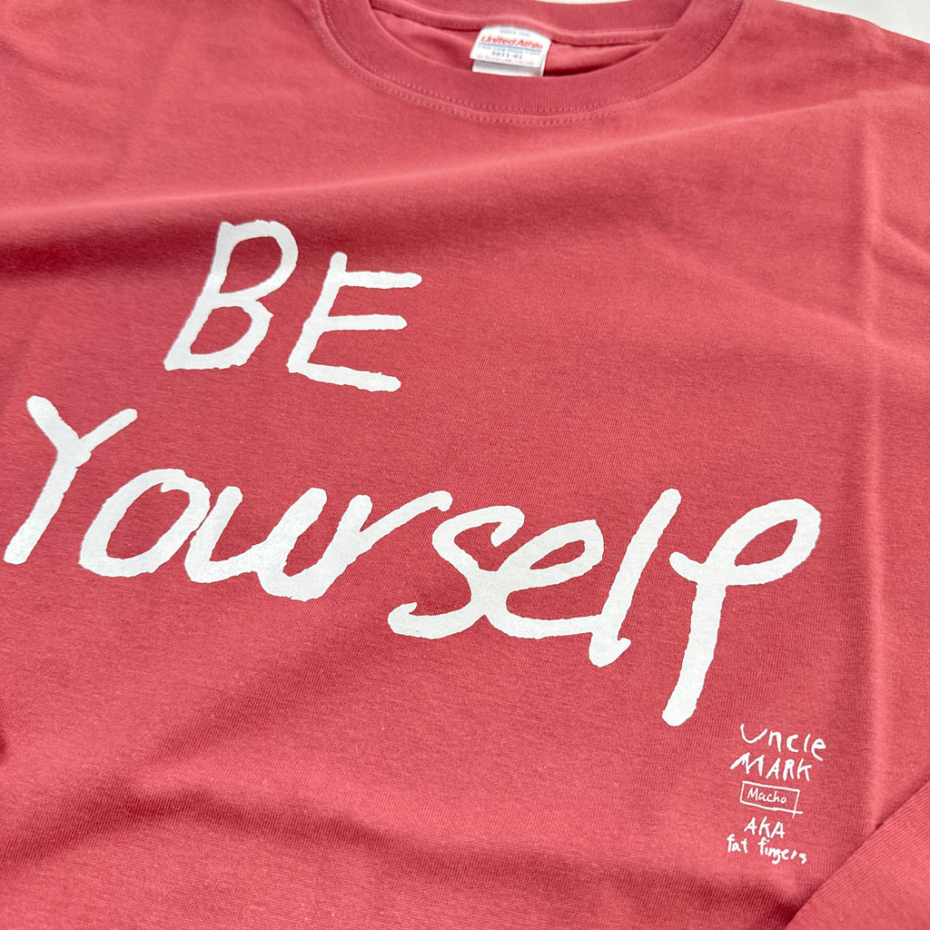 BE YOURSELF Long T