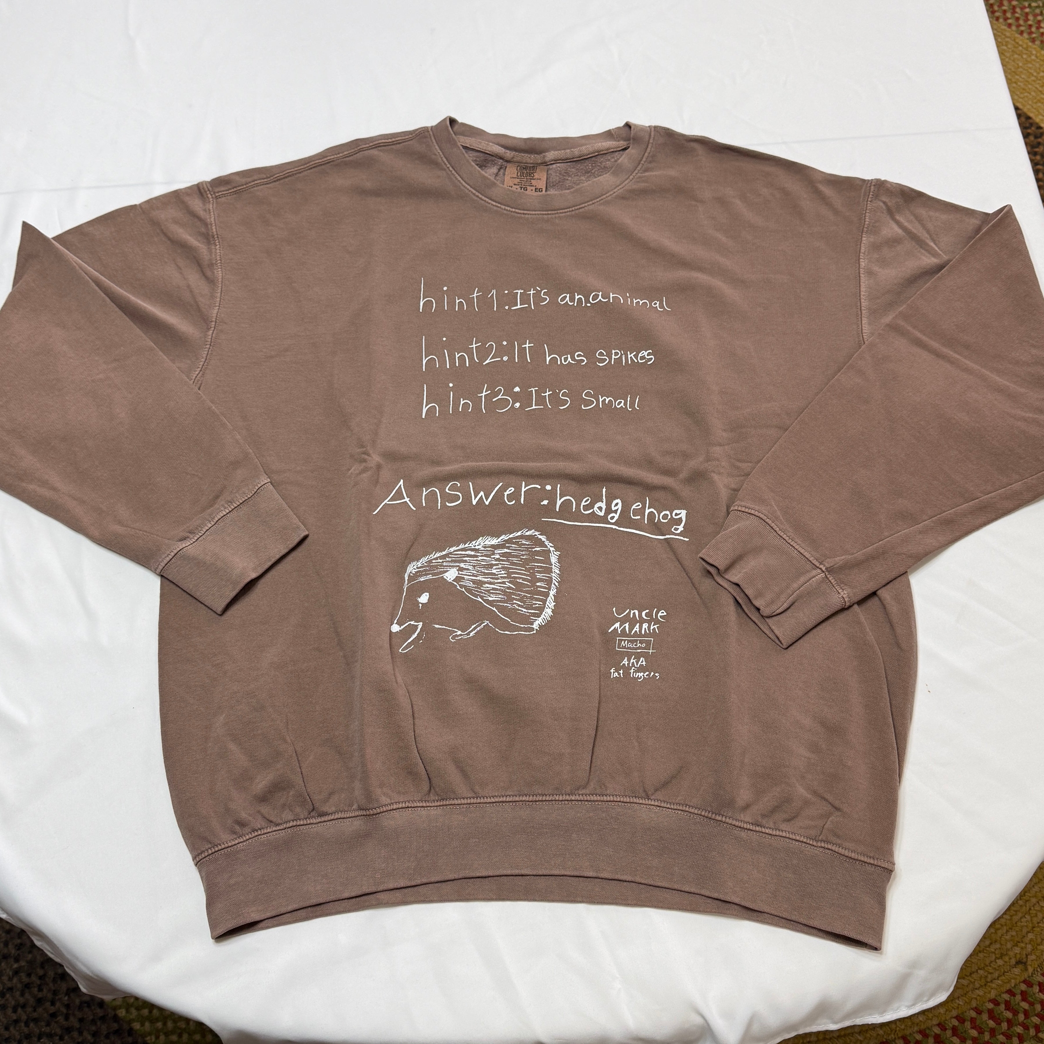 Hint Comfort colors SWEATSHIRT