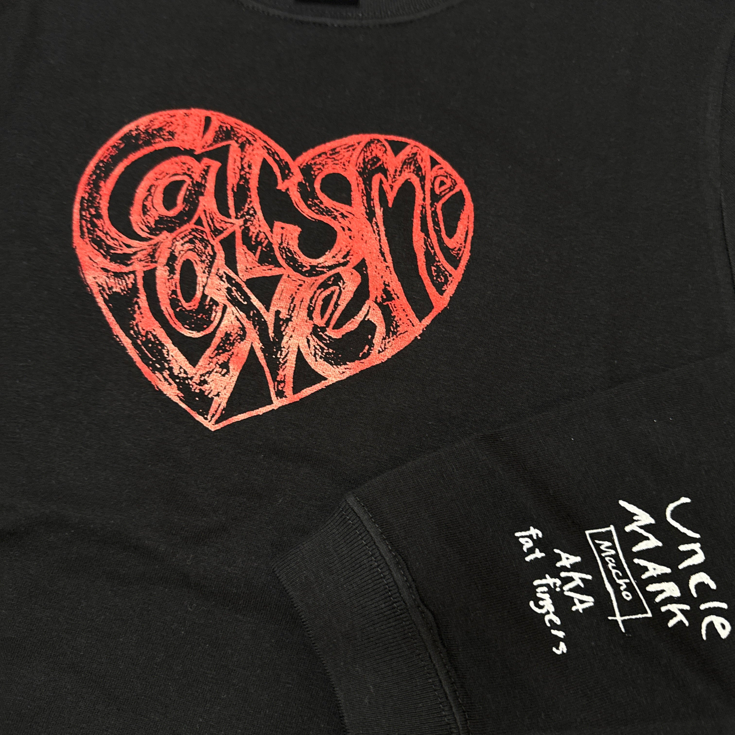 CAT LOVES ME  Long T