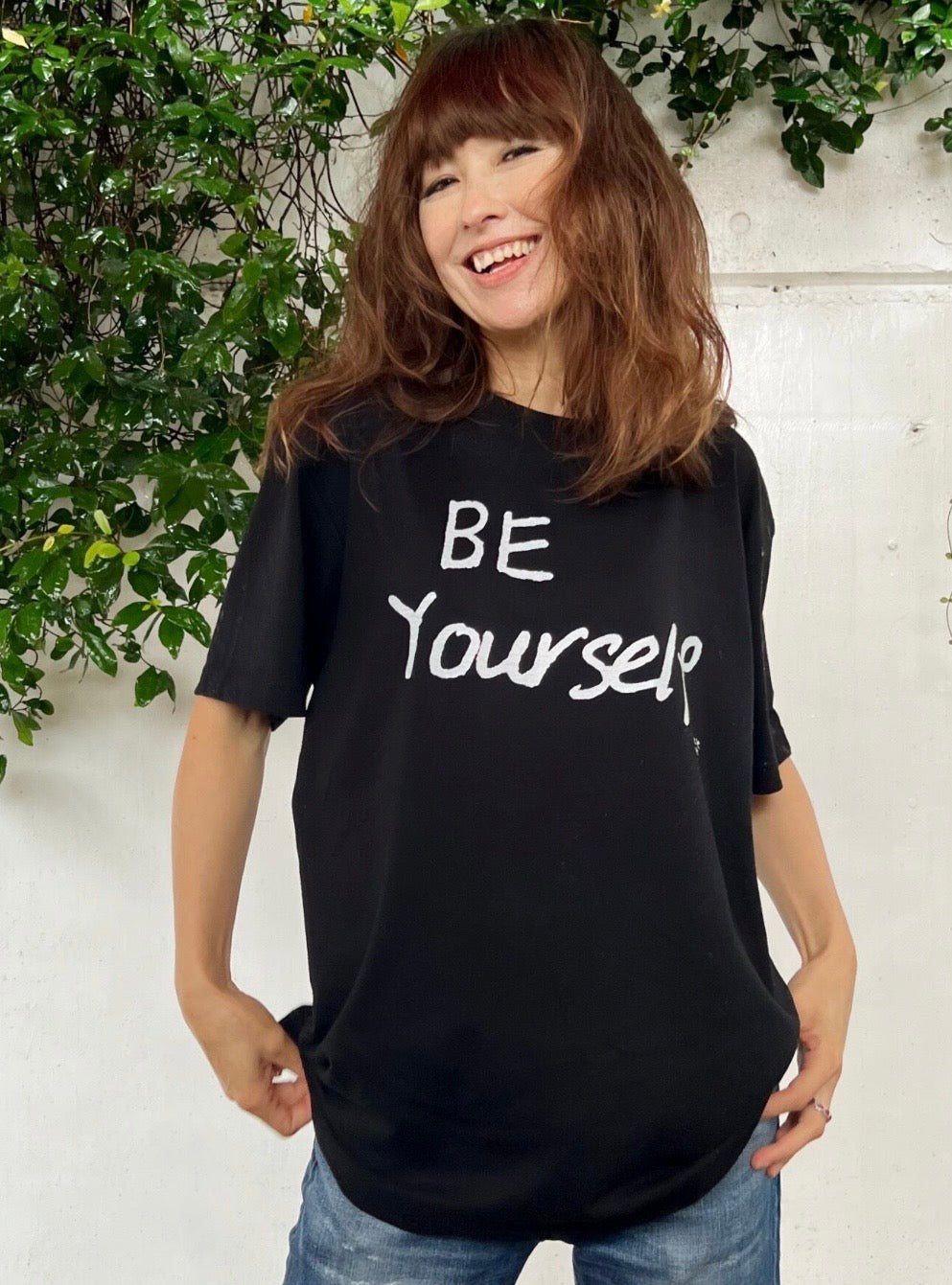 Be Yourself short Tシャツ