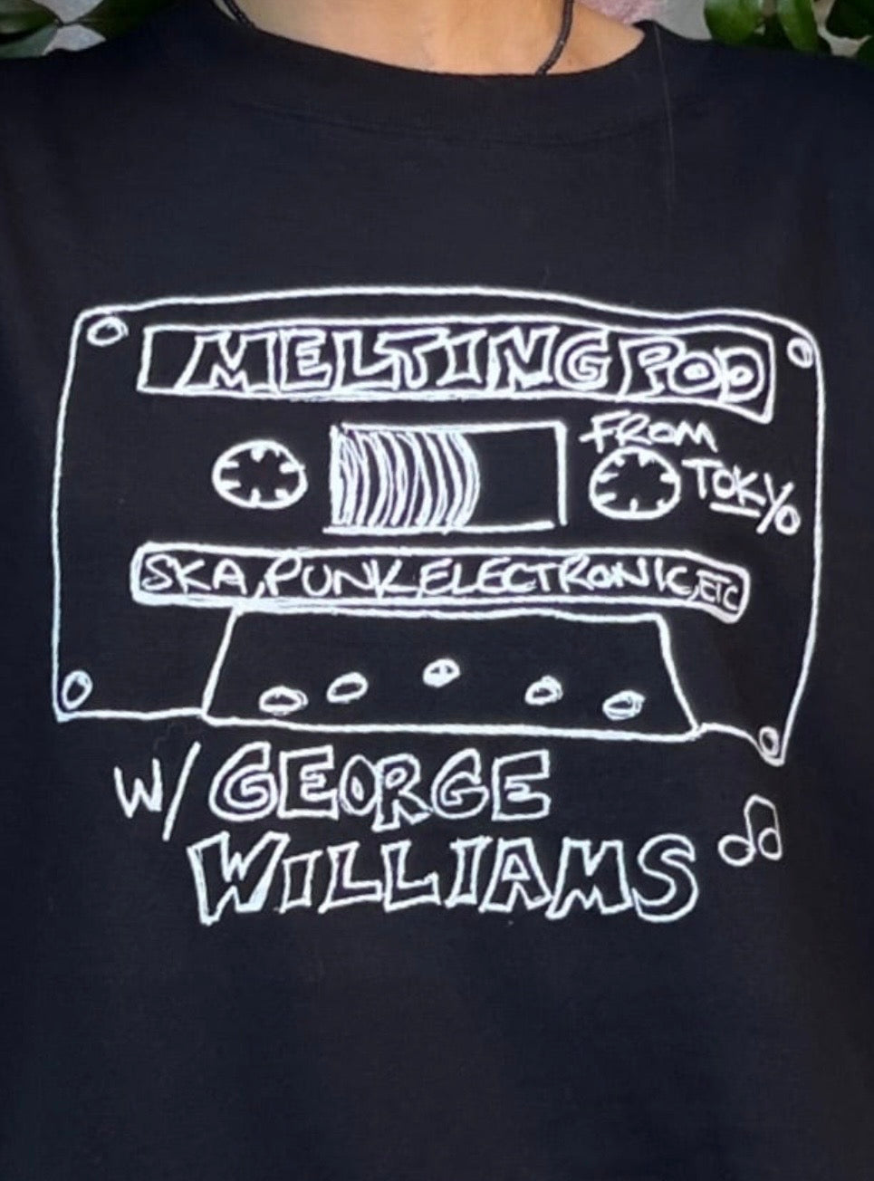 Melting Pod Tシャツ